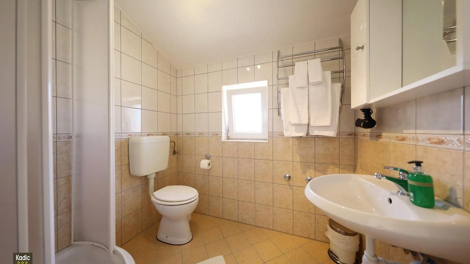 Apartment Josip Vir 0*,